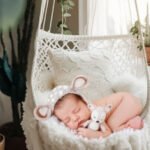 What To Wear For A Maternity Session By Newborn Photographer In Los Angeles CA